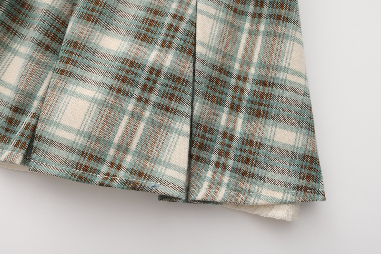 Detention Tease Plaid Mini Skirt - Green