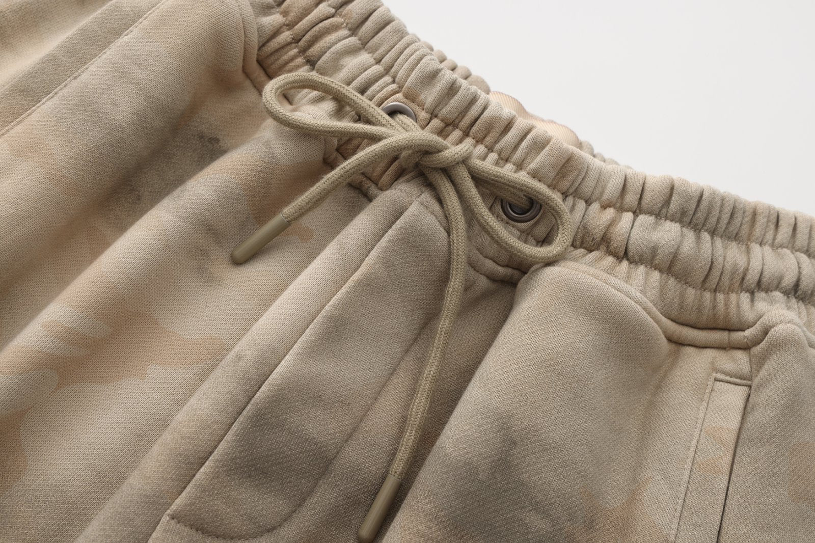Cotton Parachute Short Pants- Light Camo