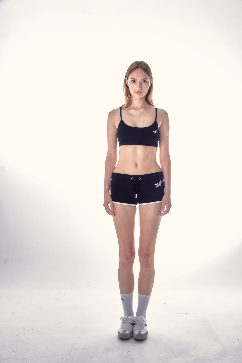 Studio Star Crop Tank - Black