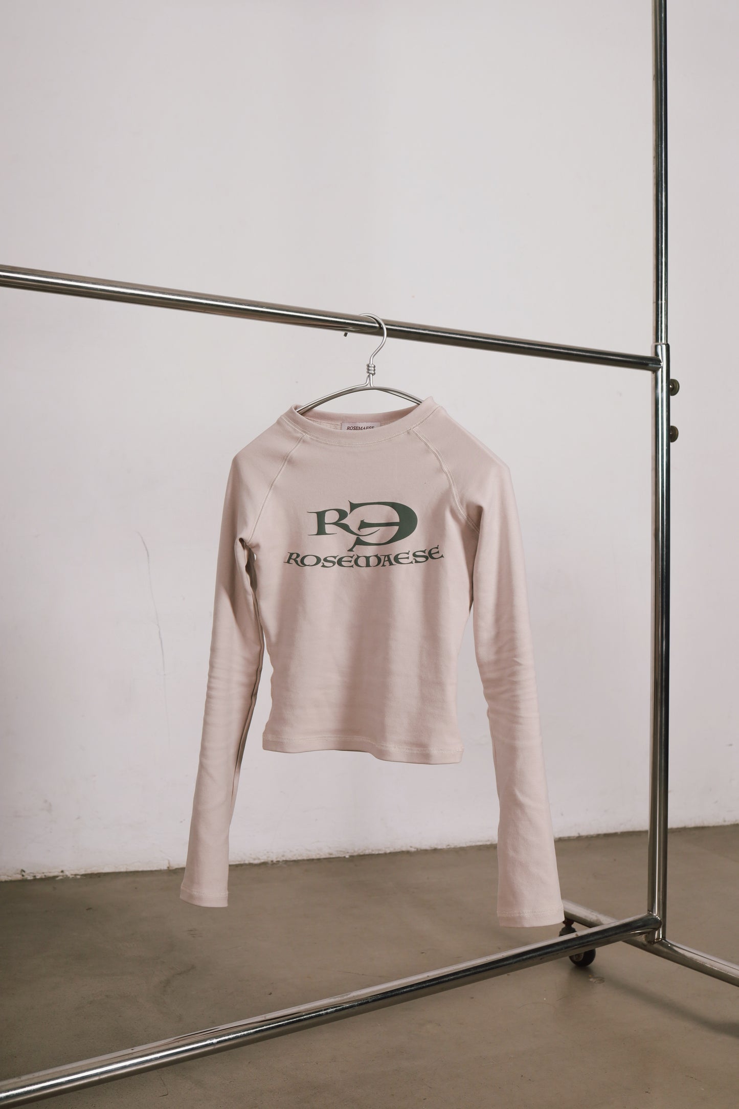 Logo Long-Sleeve Shirt - Grey Rose