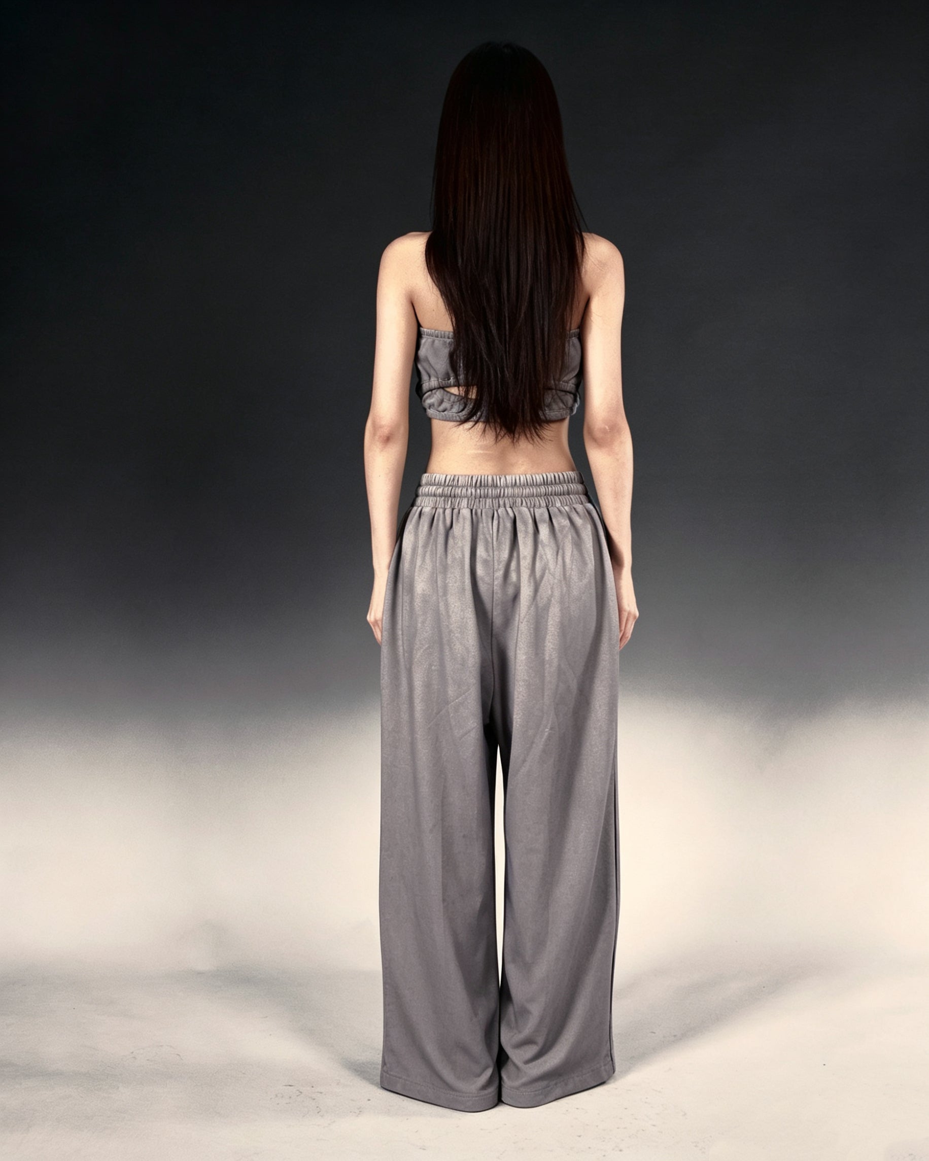 Rose Badge Sweatpants - Grey