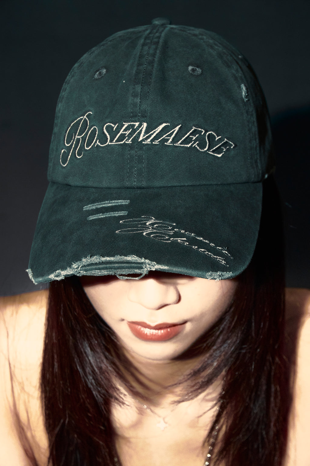 Frayed Rose Cap - Grey